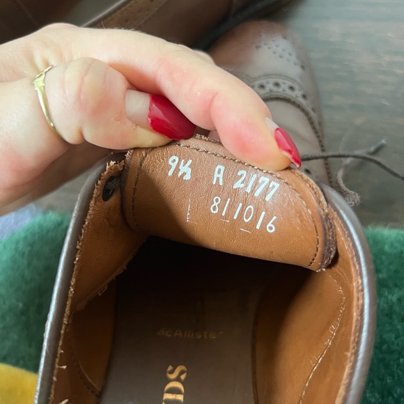 Allen Edmonds McAllister Oxfords - Picture 5 of 7